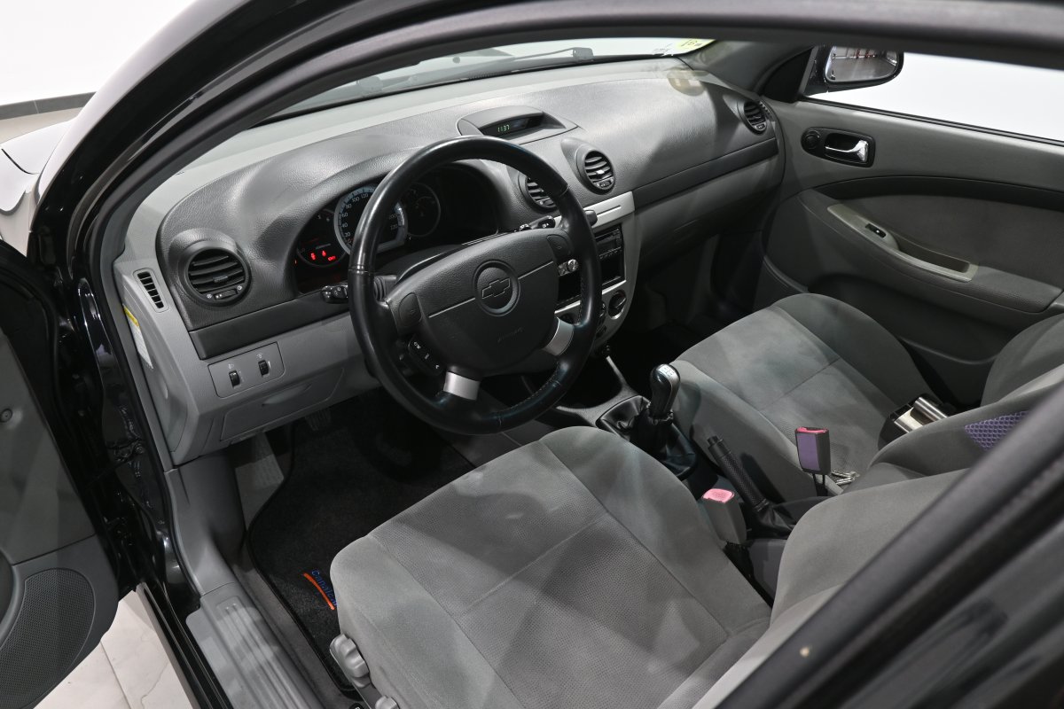 Foto Chevrolet Lacetti 9