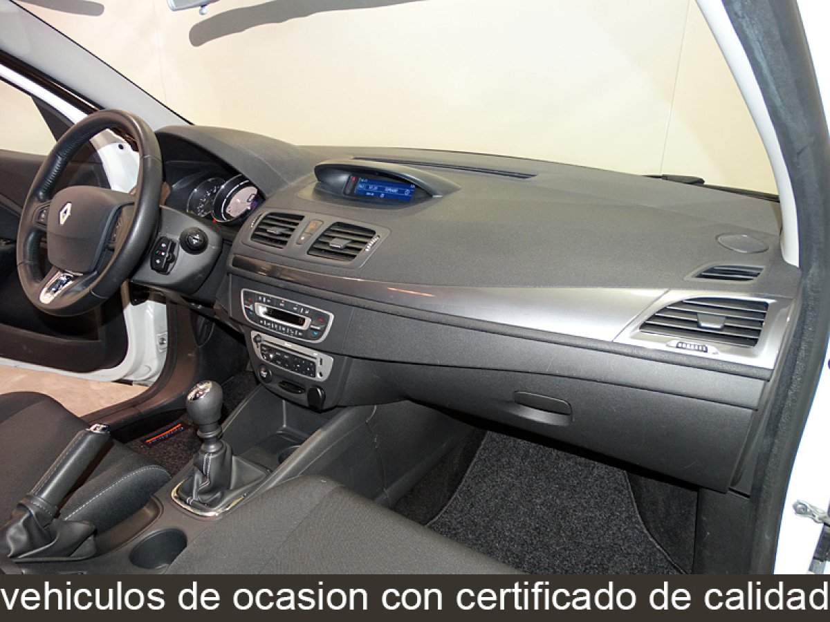 Foto Renault Megane 24