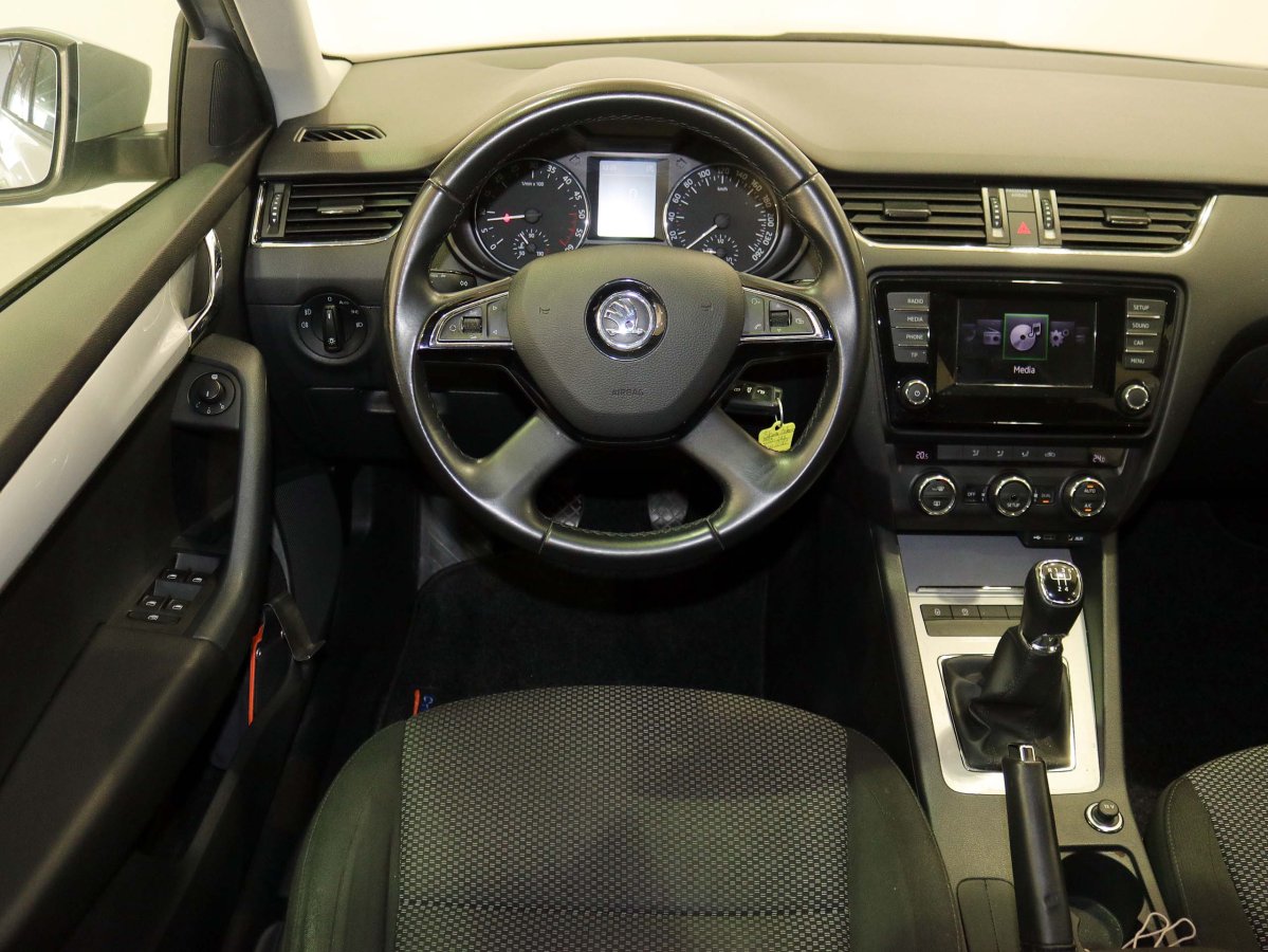 Foto Skoda Octavia 25