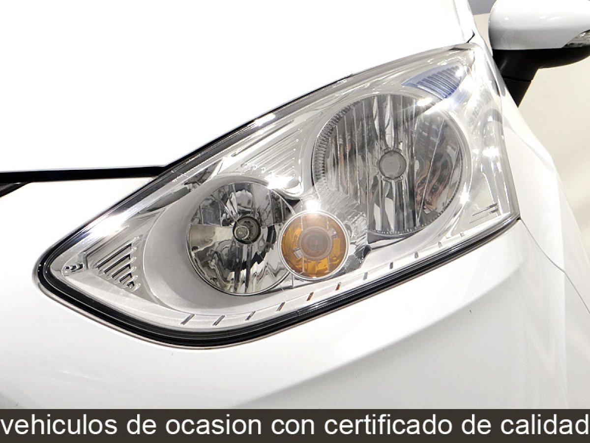 Foto Ford B-Max 15