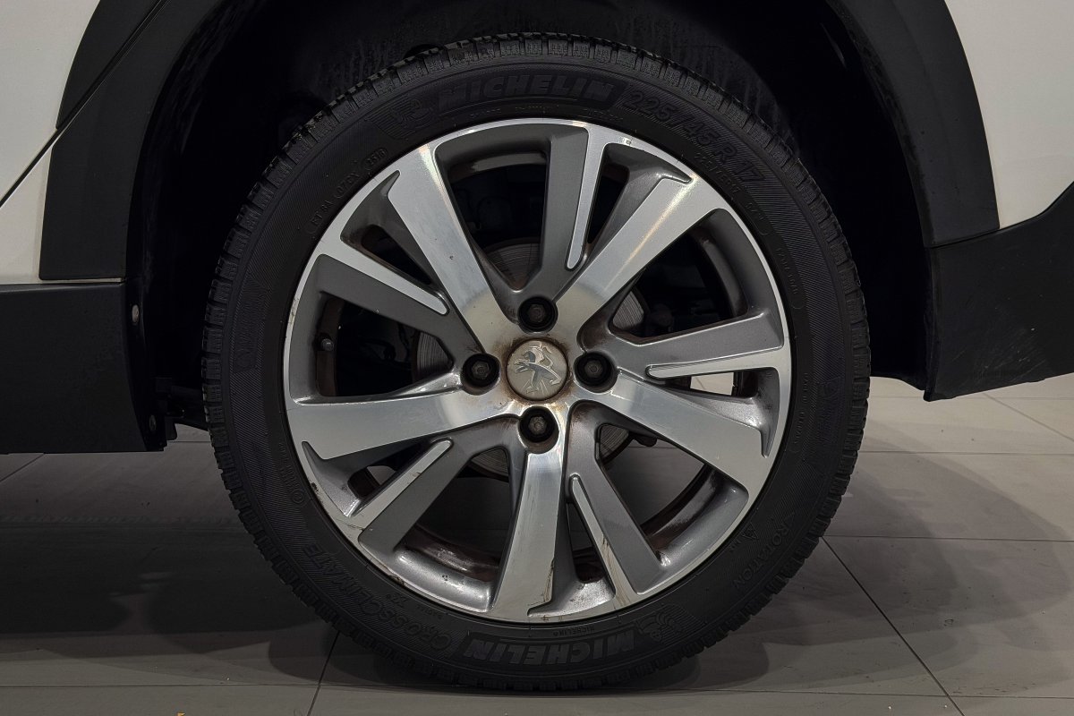 Foto Peugeot 2008 23