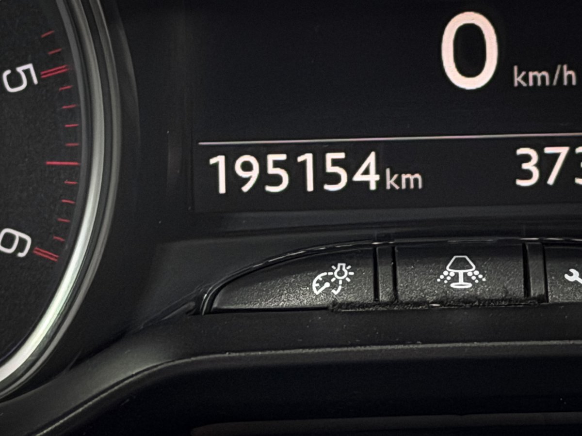 Foto Peugeot 2008 12