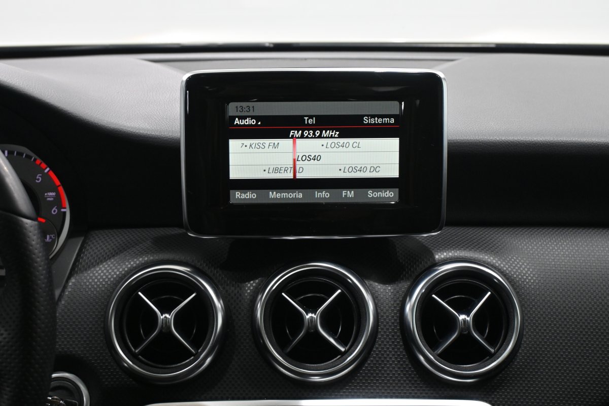 Foto Mercedes-Benz A 14