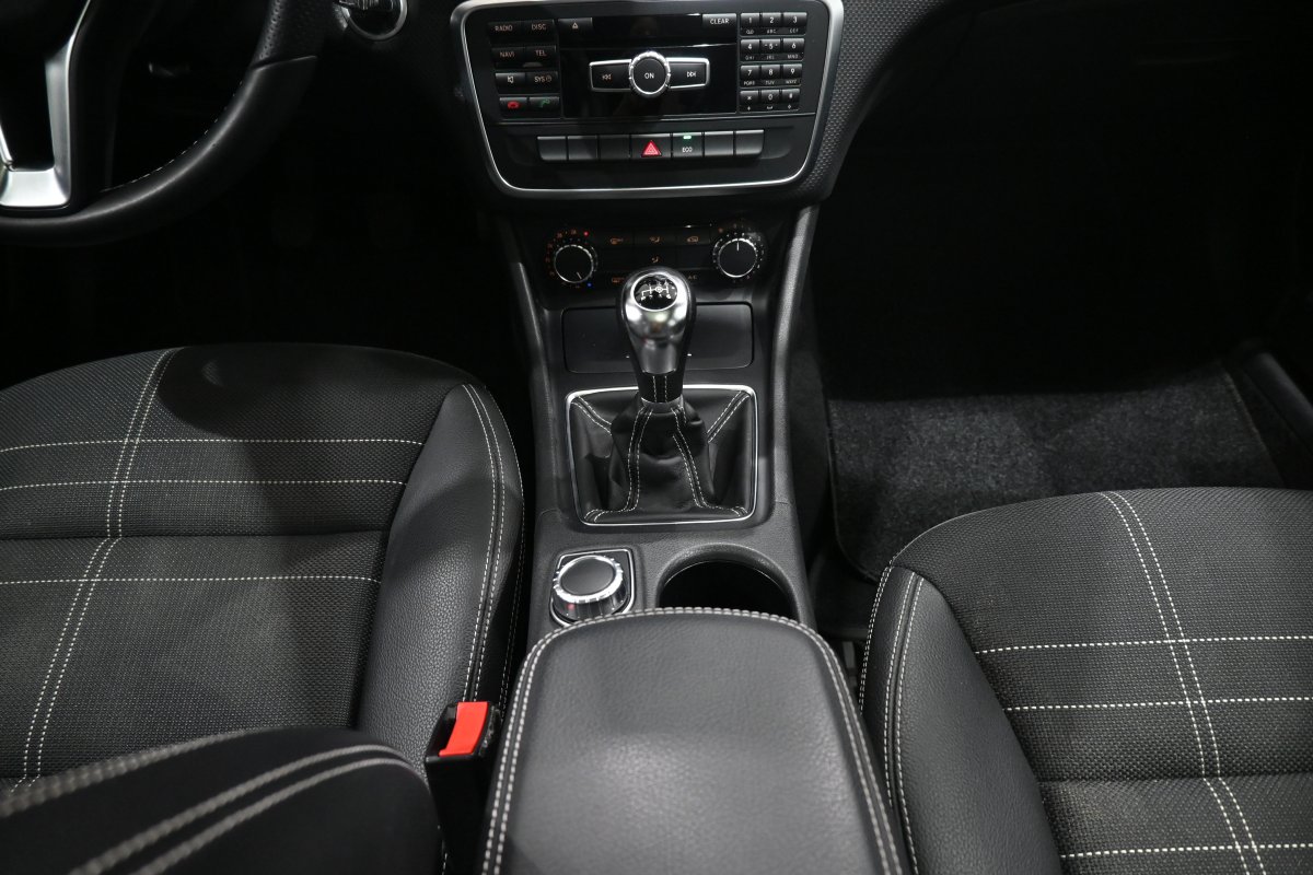 Foto Mercedes-Benz A 19