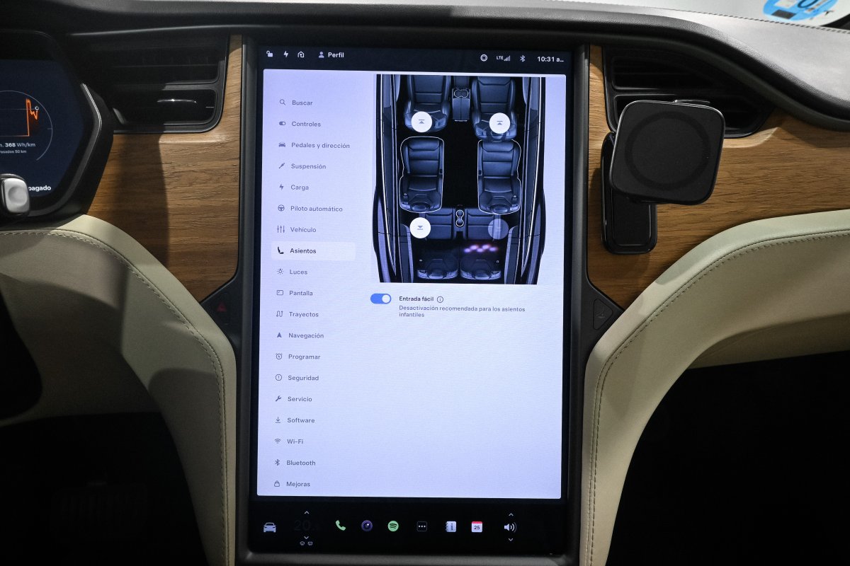 Foto Tesla model 25