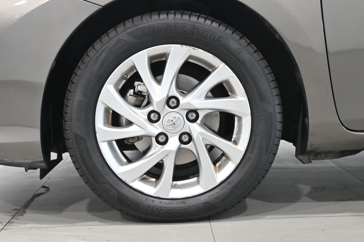 Foto Toyota Auris 31