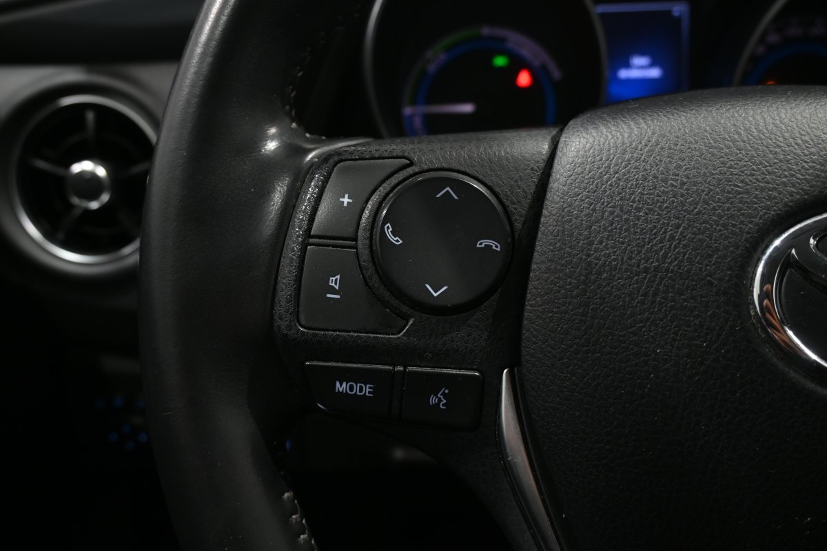 Foto Toyota Auris 24