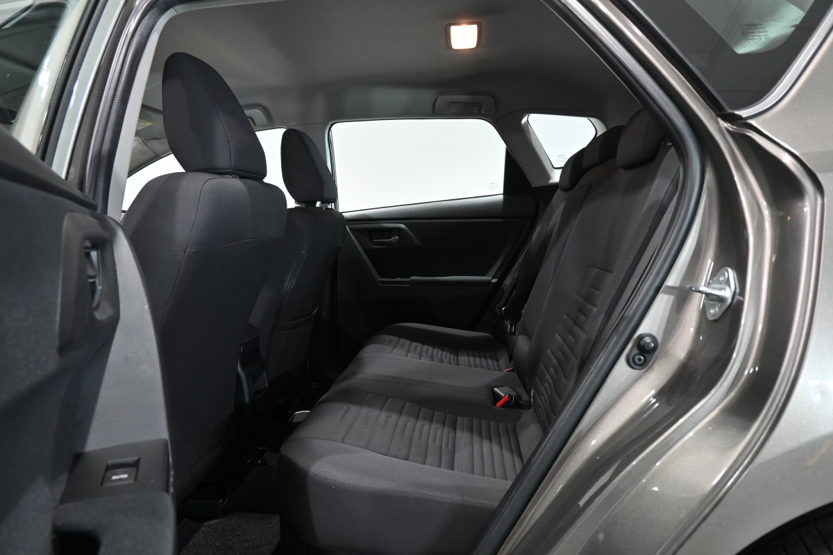 Foto Toyota Auris 11