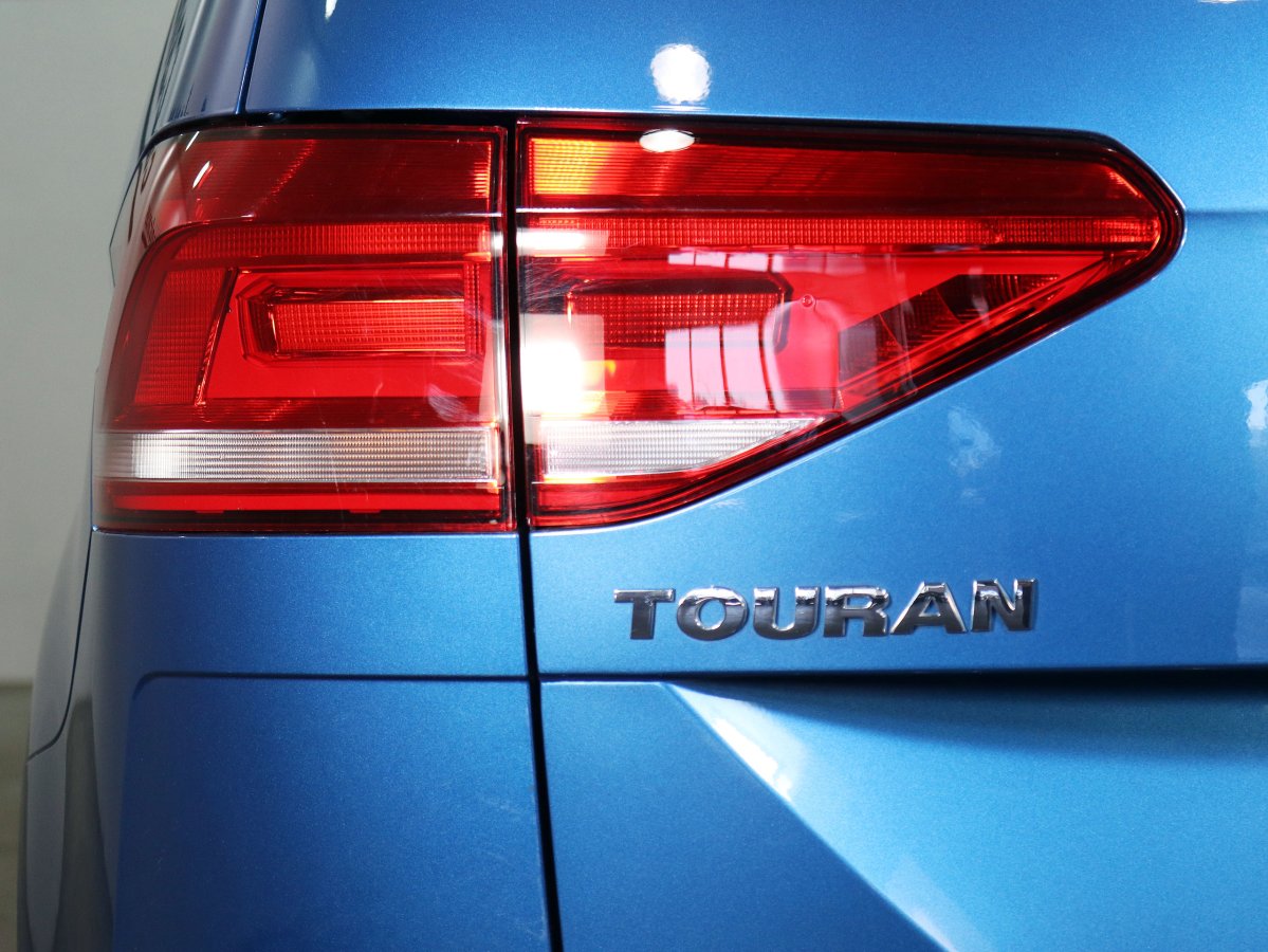 Foto Volkswagen Touran 10