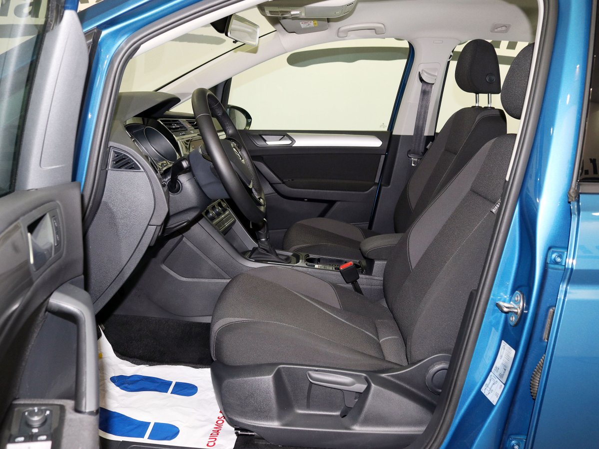 Foto Volkswagen Touran 15