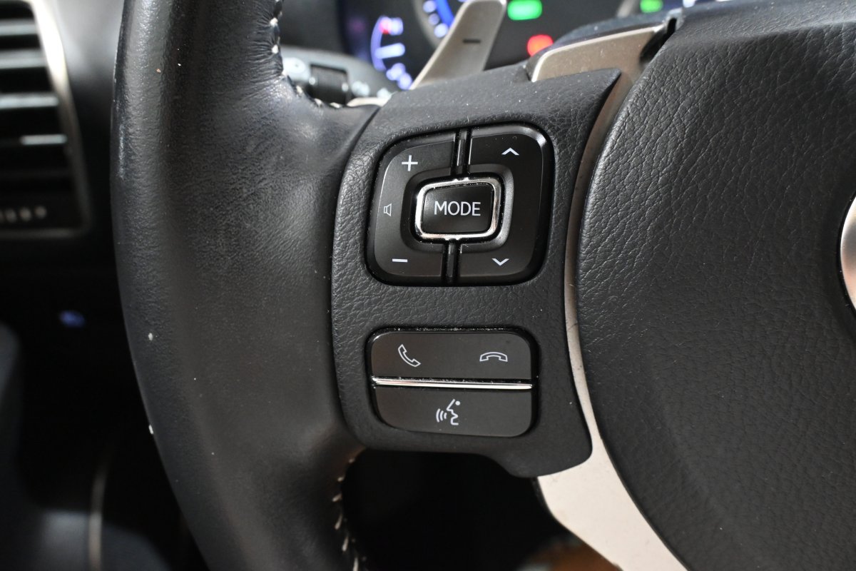Foto Lexus NX 27