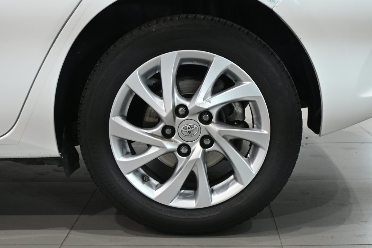 Foto Toyota Auris 30