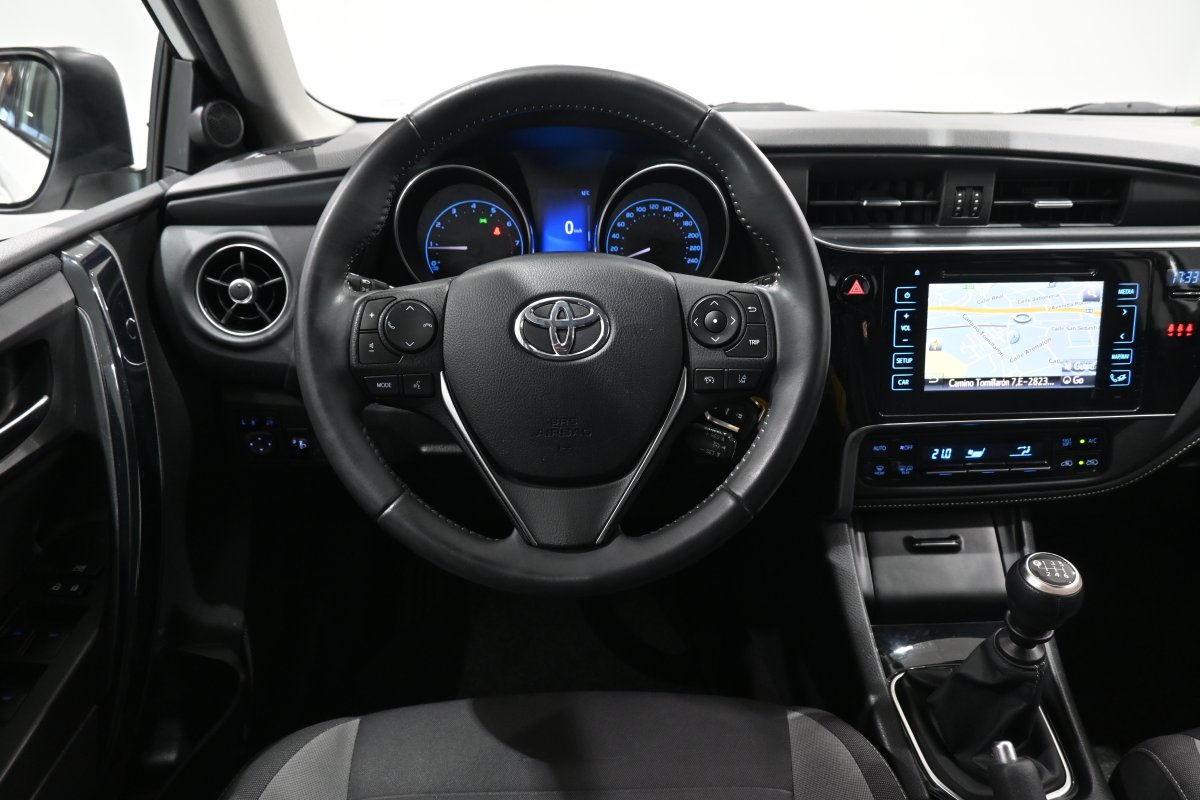 Foto Toyota Auris 19