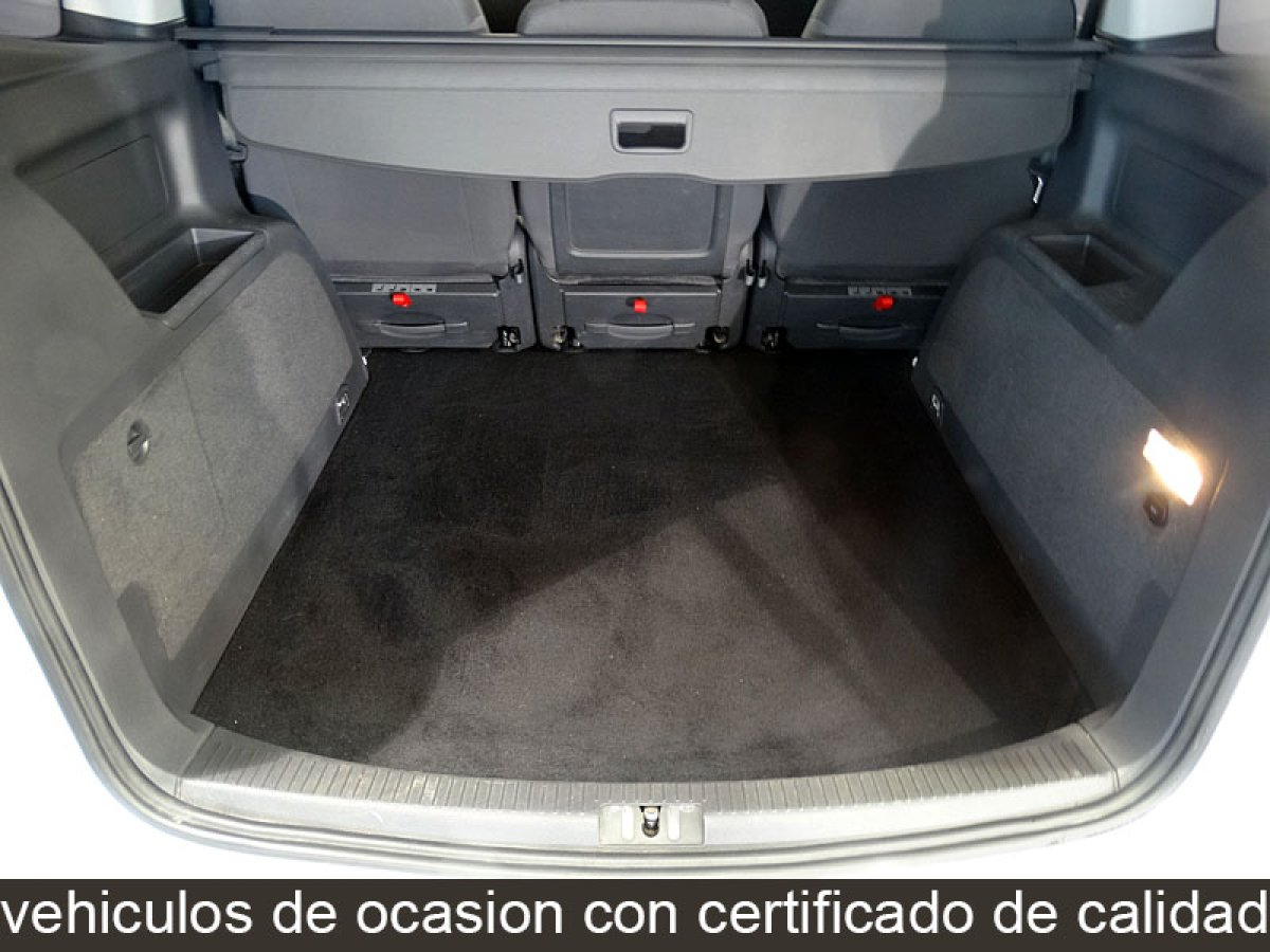Foto Volkswagen Touran 13