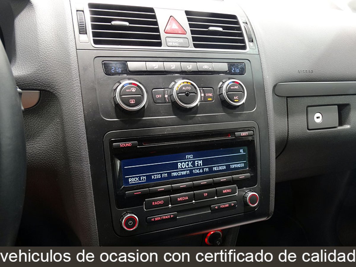 Foto Volkswagen Touran 28