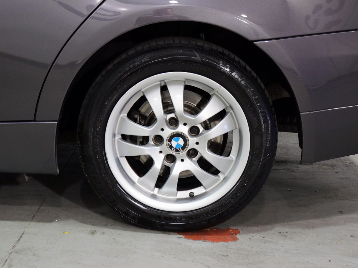 Foto Bmw 320 30