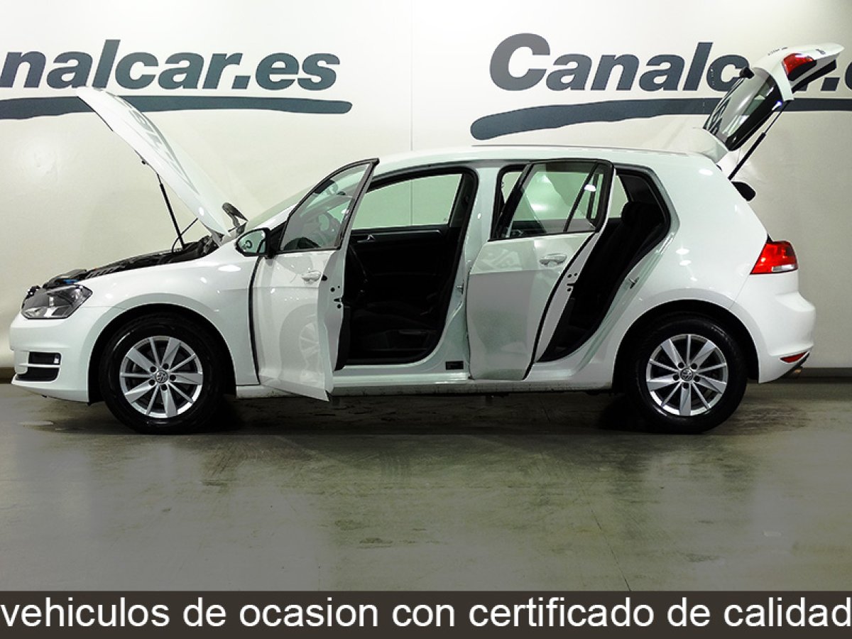 Foto Volkswagen Golf 9