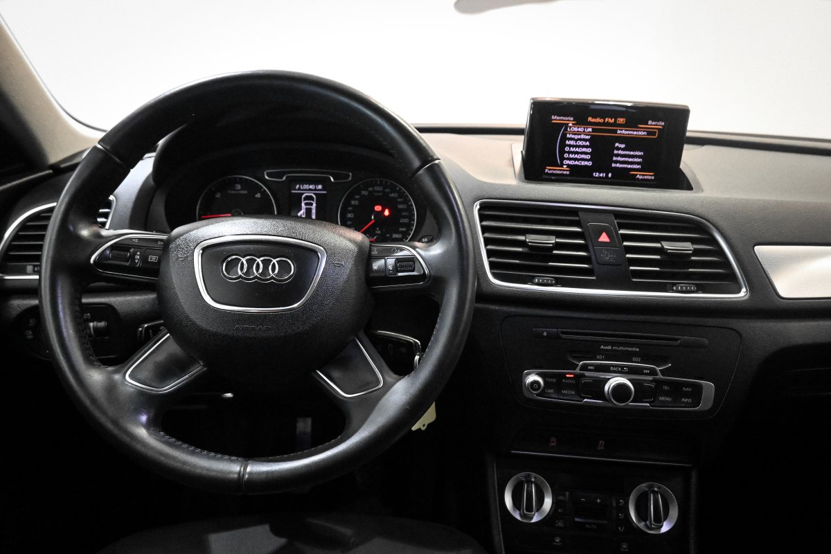 Foto Audi Q3 26