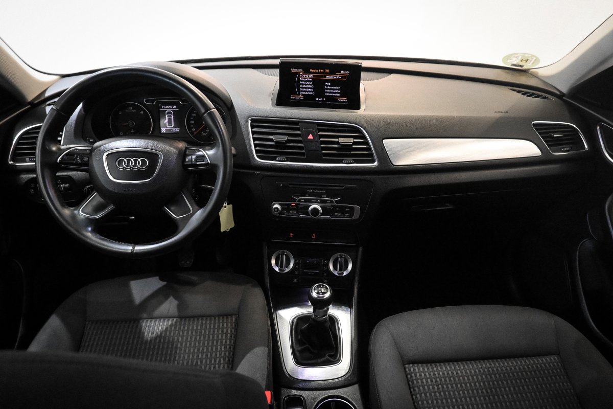 Foto Audi Q3 25
