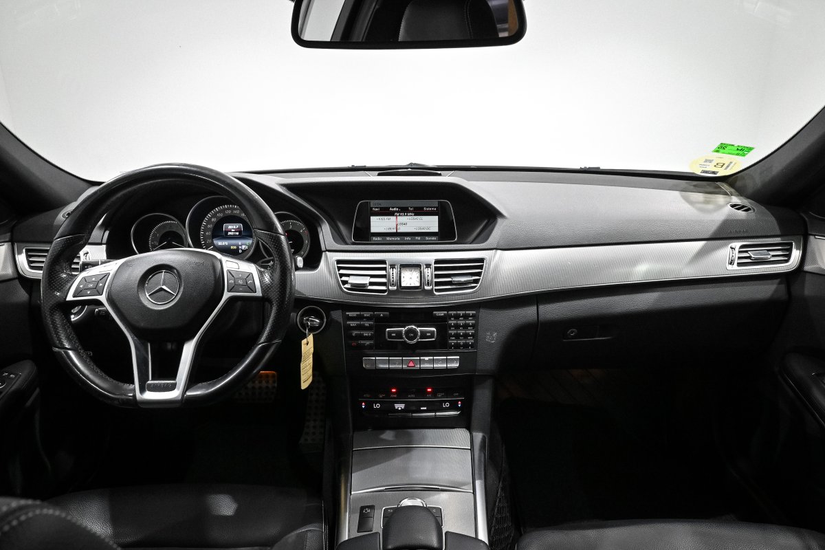 Foto Mercedes-Benz Clase E 17