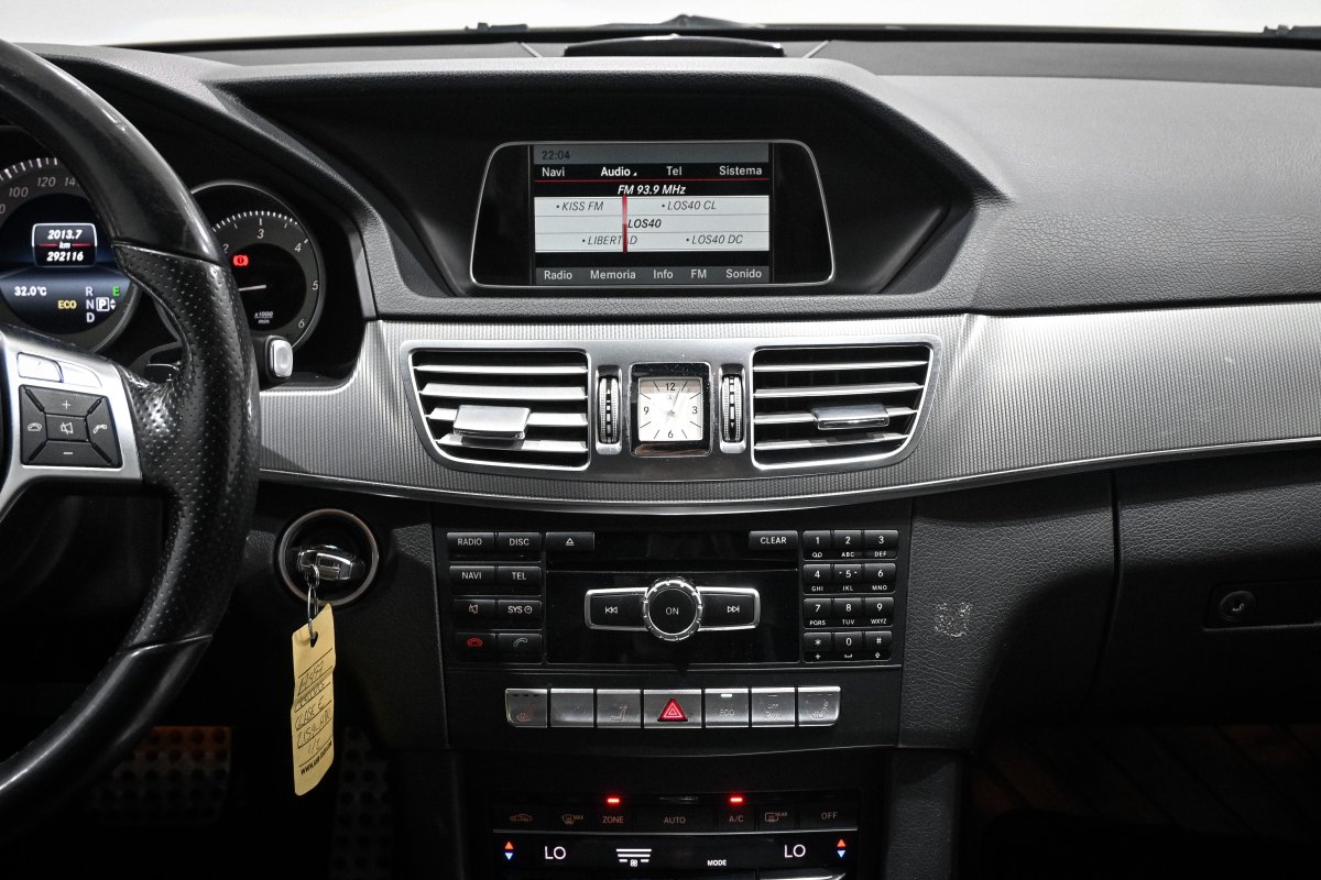 Foto Mercedes-Benz Clase E 14