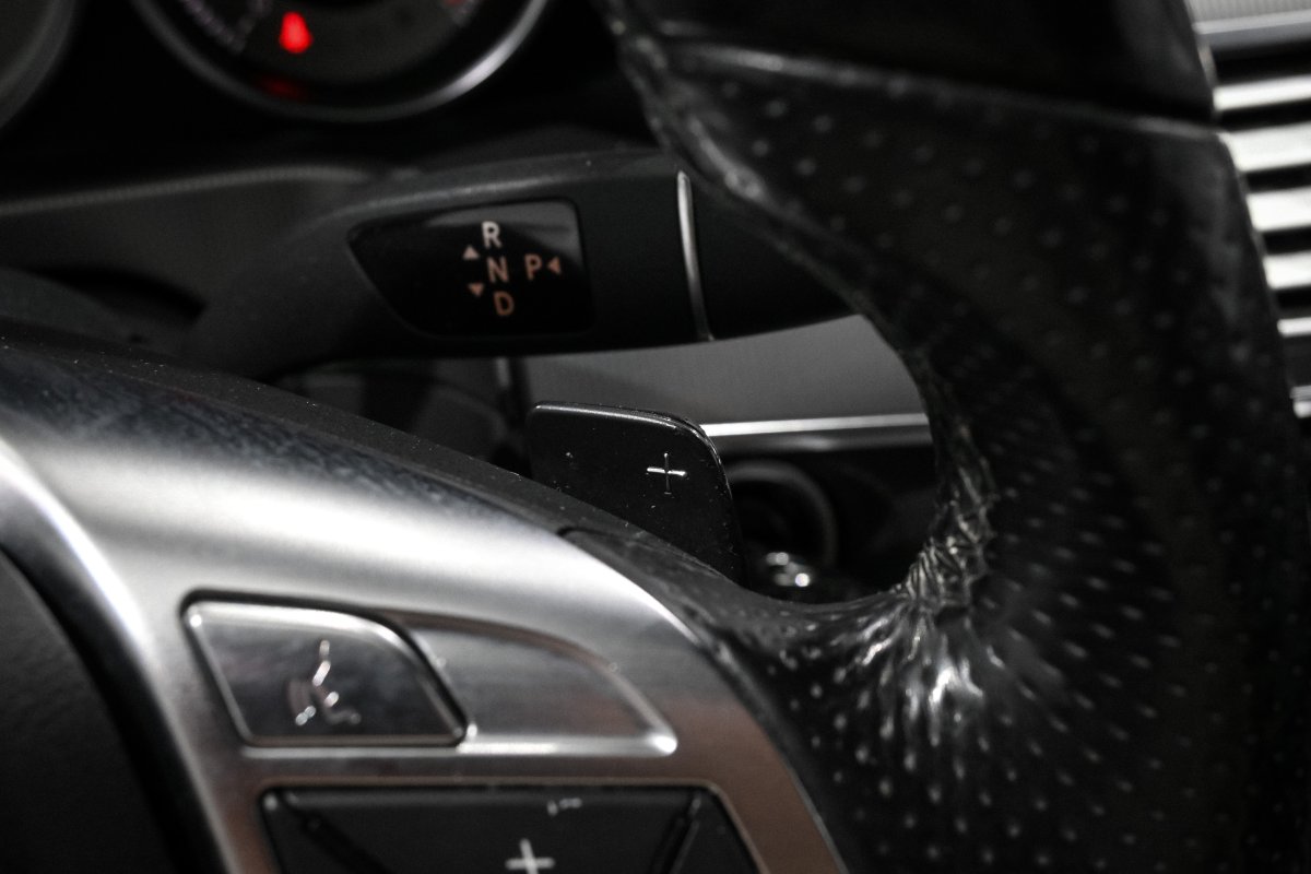 Foto Mercedes-Benz Clase E 27
