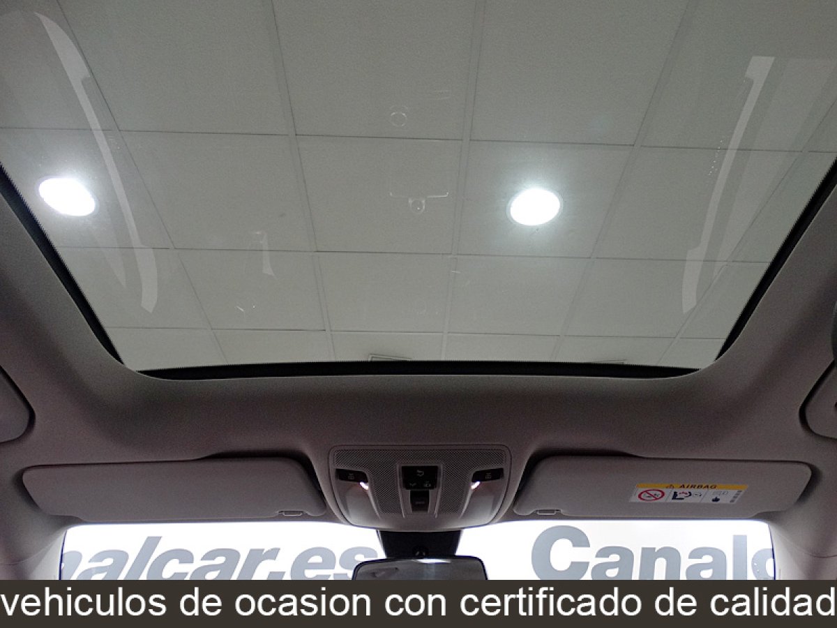 Foto Mercedes-Benz GLA 200 18