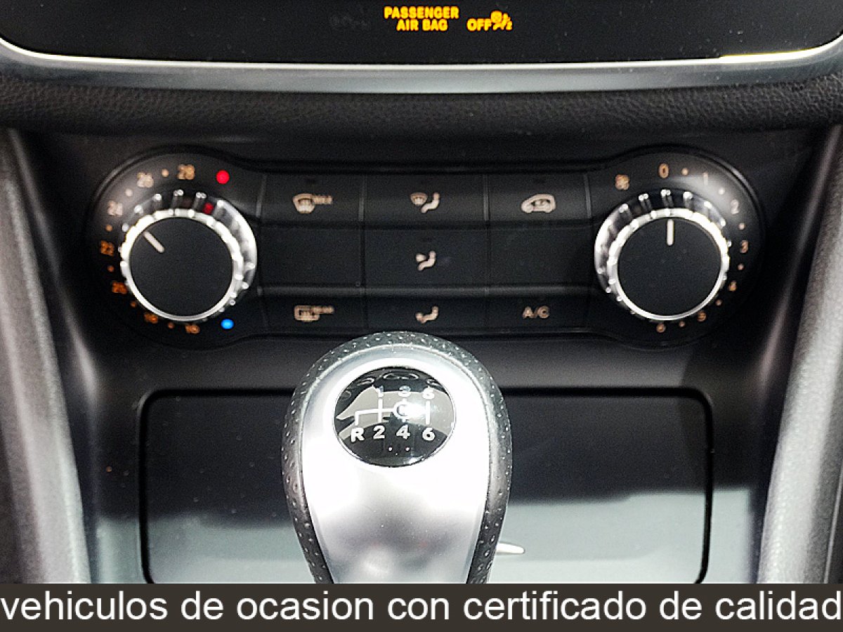 Foto Mercedes-Benz GLA 200 28