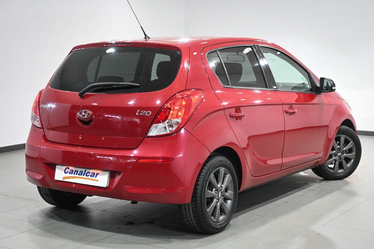 Foto Hyundai i20 4