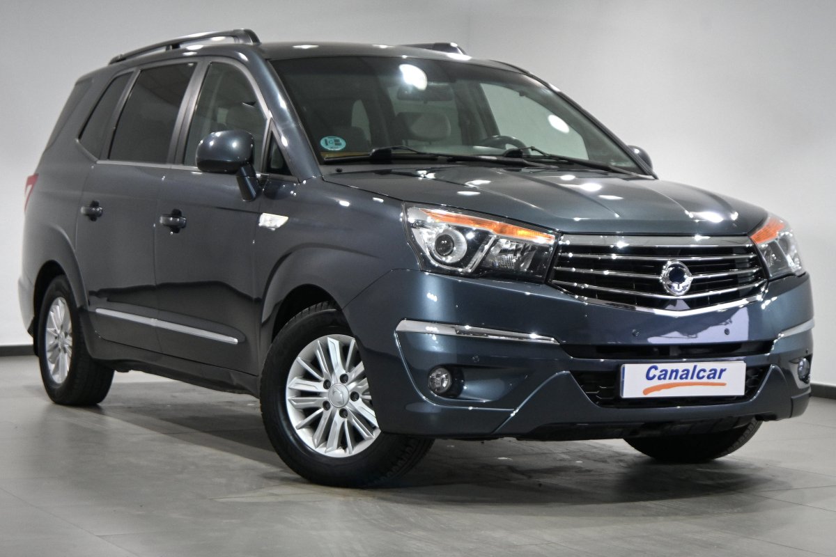 Foto Ssangyong Rodius 3