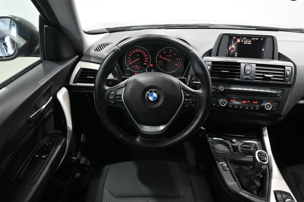 Foto Bmw 118d 18