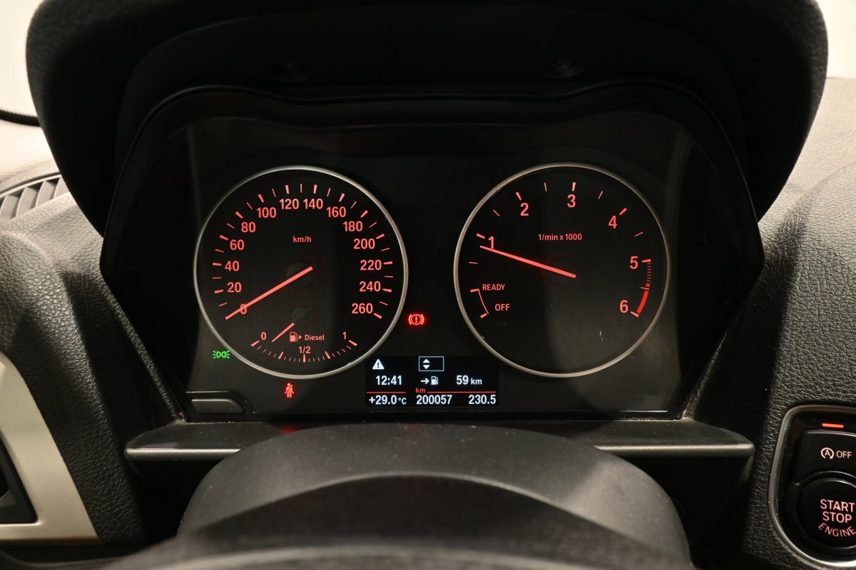 Foto Bmw 118d 12