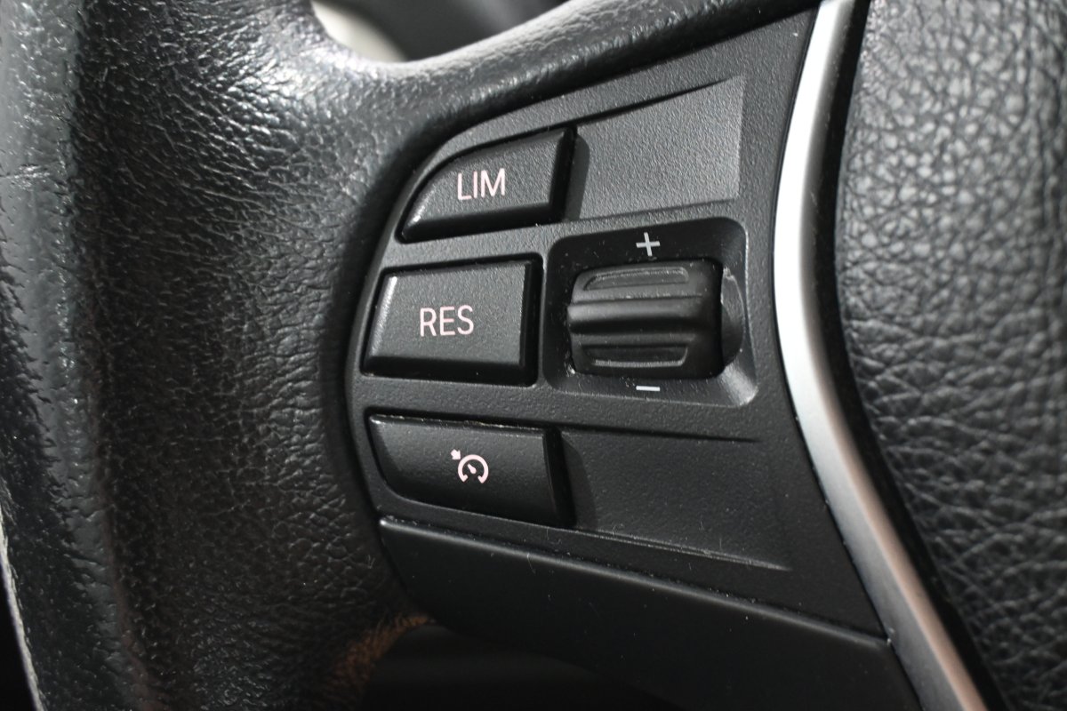 Foto Bmw 118d 23