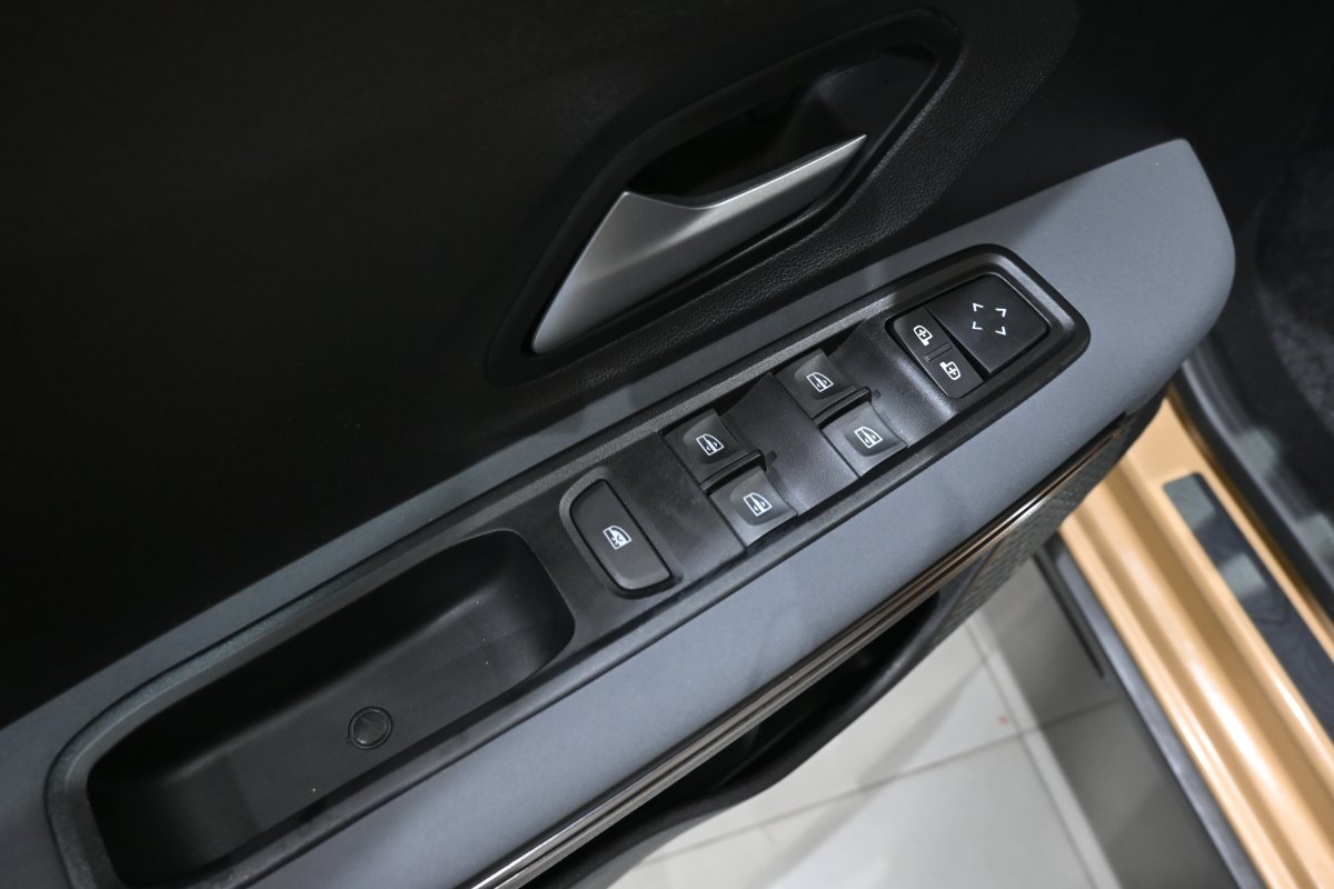 Foto Dacia Sandero 28