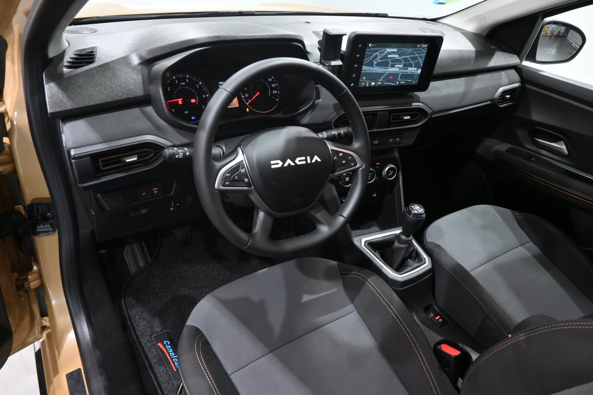 Foto Dacia Sandero 9