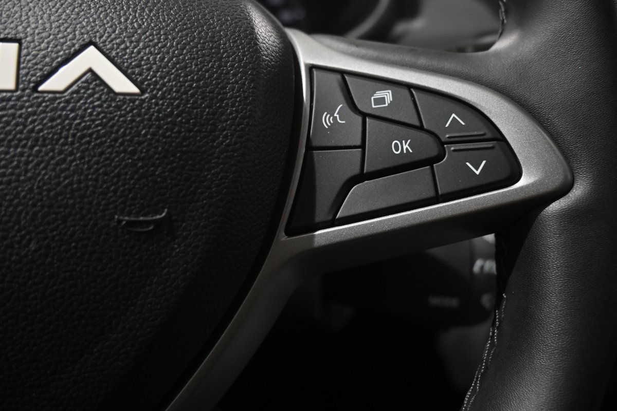 Foto Dacia Sandero 23