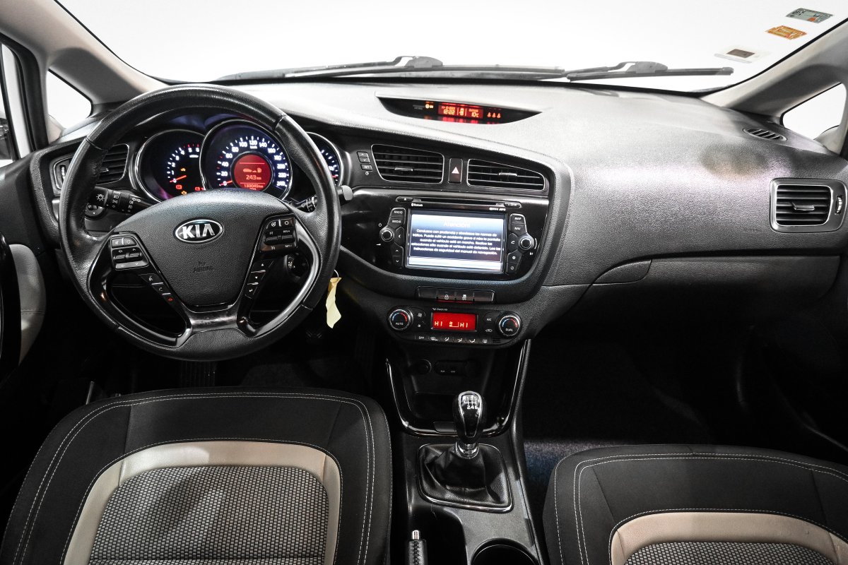 Foto Kia Ceed 19