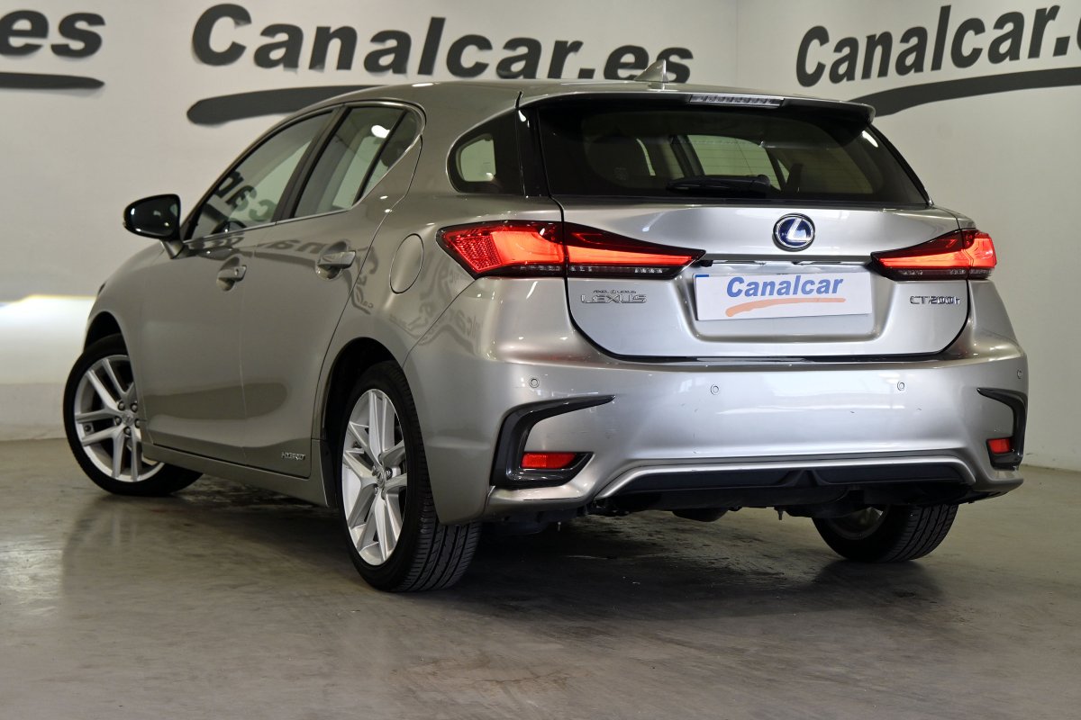 Foto Lexus CT 6
