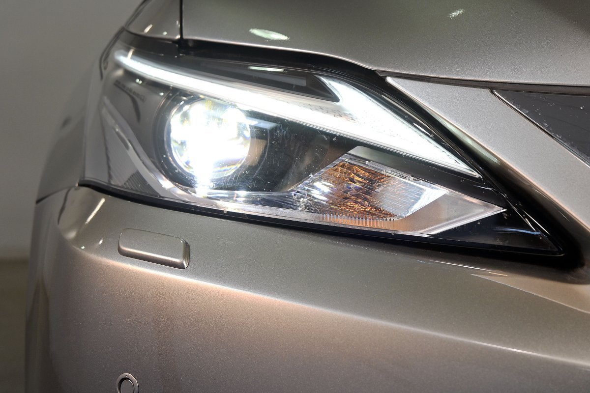Foto Lexus CT 11