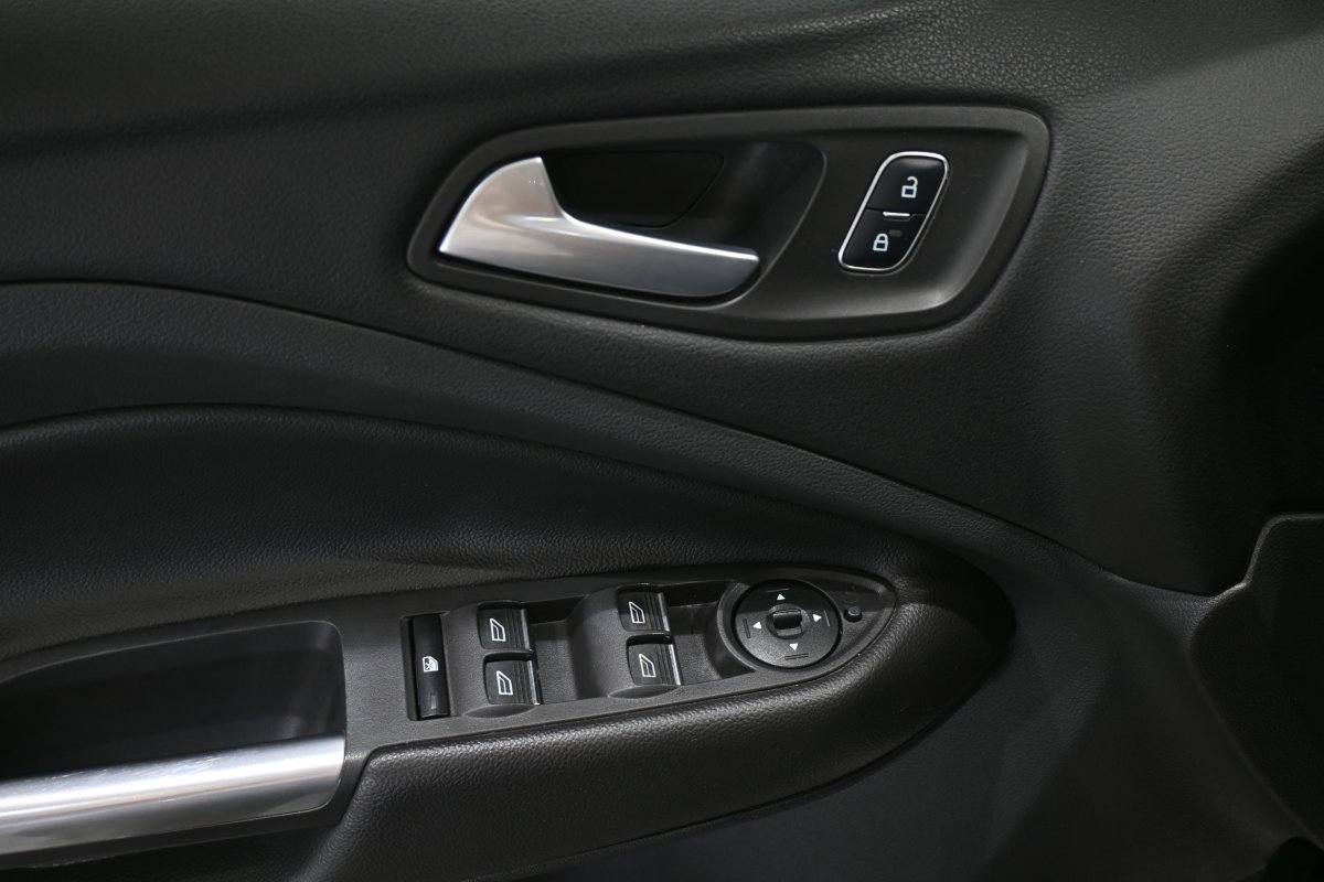 Foto Ford Kuga 29