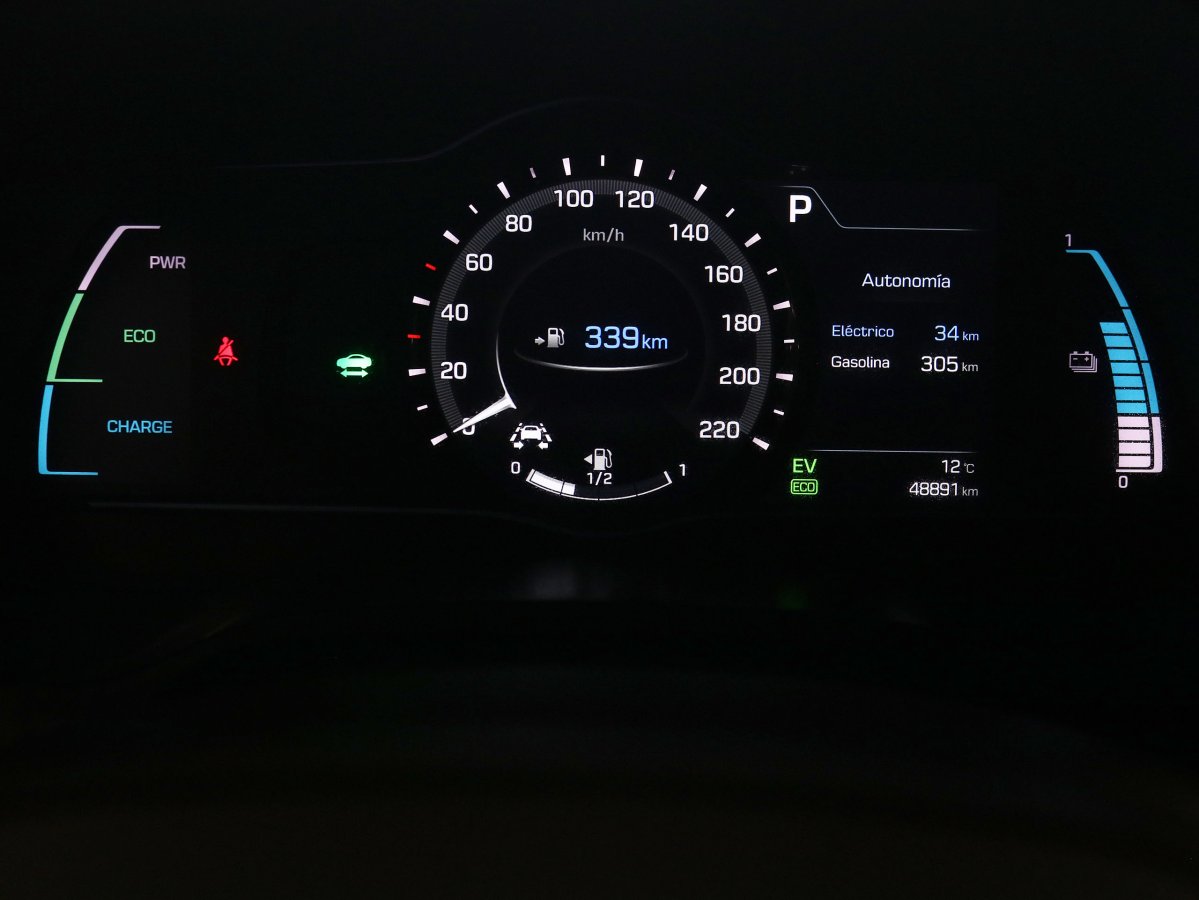 Foto Hyundai Ioniq 17