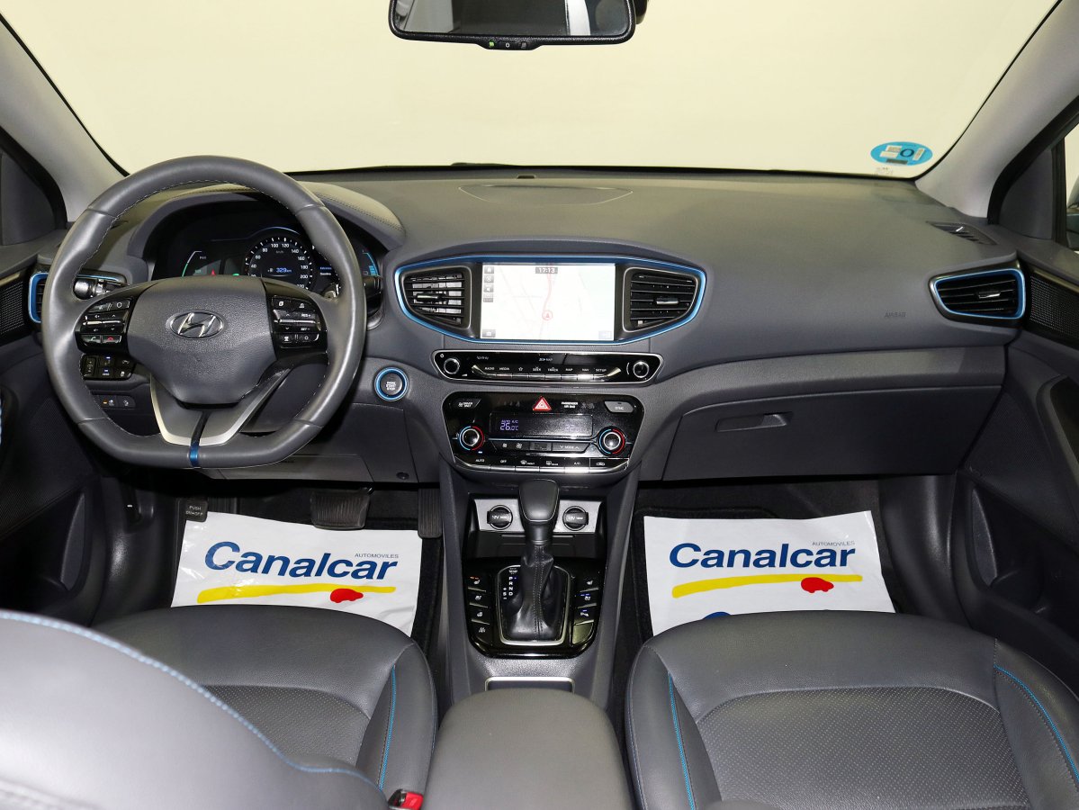 Foto Hyundai Ioniq 26