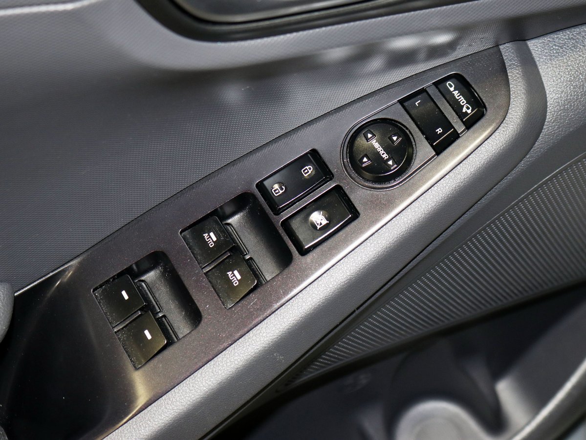 Foto Hyundai Ioniq 35