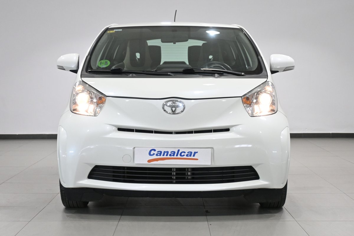 Foto Toyota iQ 2