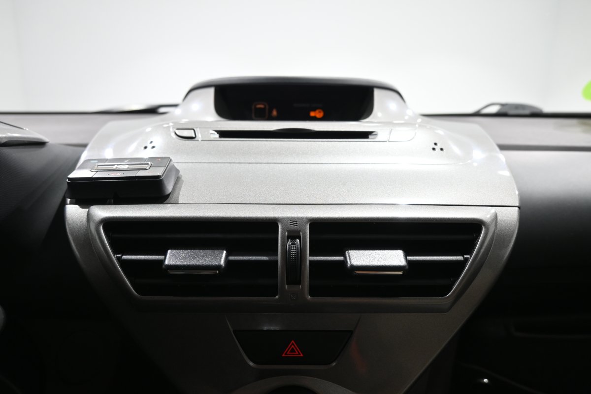 Foto Toyota iQ 14