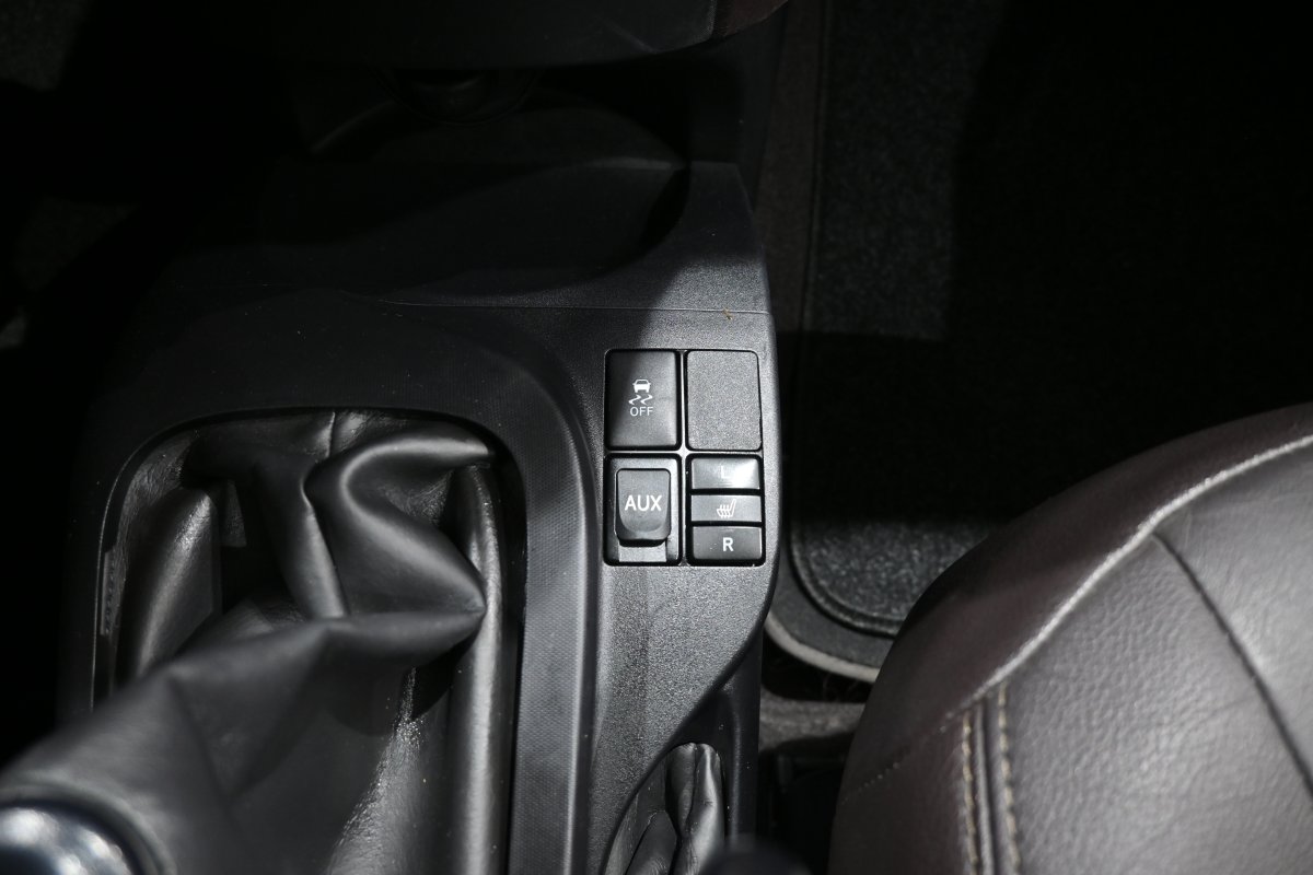 Foto Toyota iQ 19