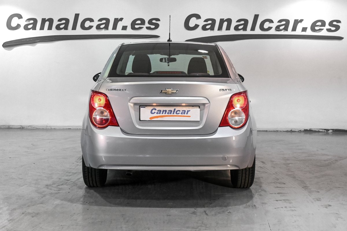 Foto Chevrolet Aveo 6 Foto Chevrolet Aveo 6
