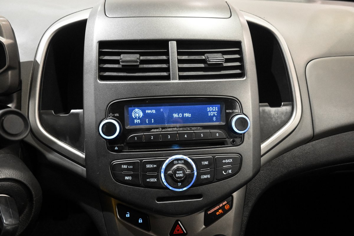 Foto Chevrolet Aveo 15 Foto Chevrolet Aveo 15