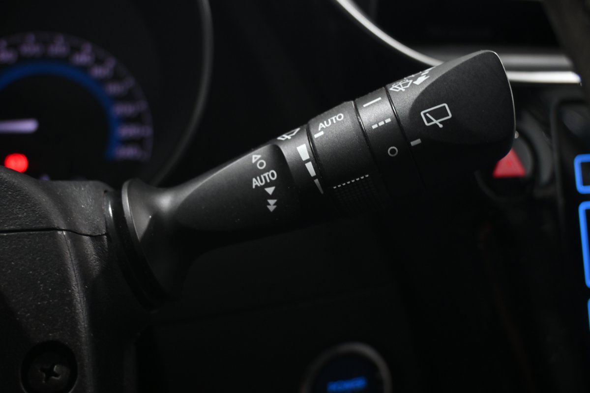 Foto Toyota Auris 25