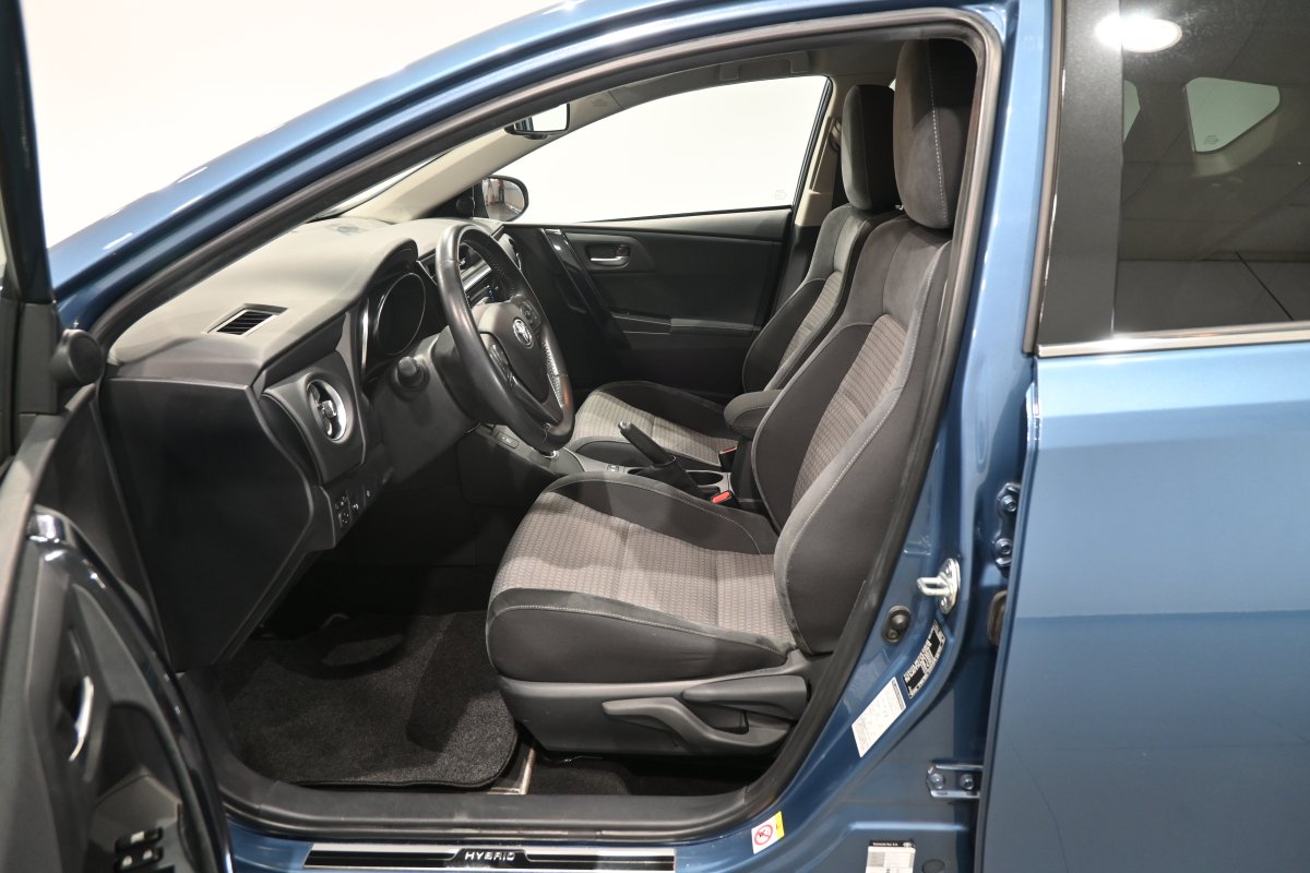 Foto Toyota Auris 10